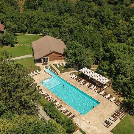Apricot Aghveran Resort 外观 照片